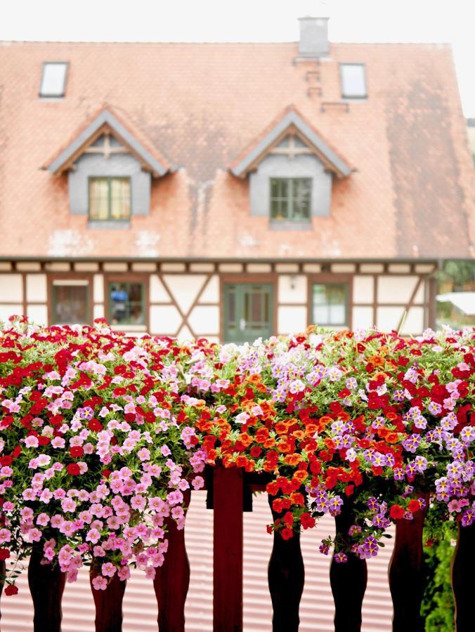 Pension Gruenes Herz Tonndorf Exterior foto